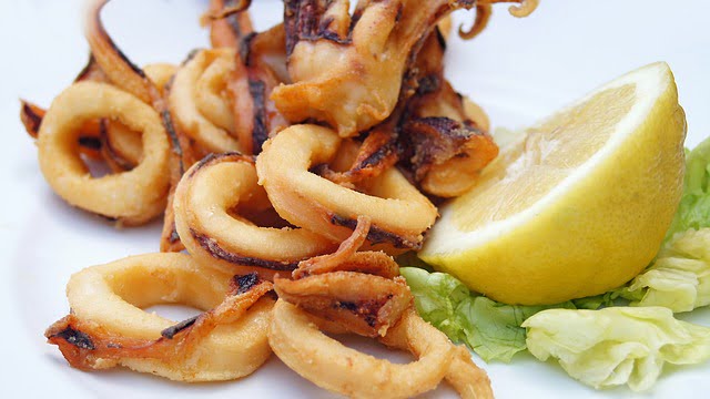 How to Reheat Fried Calamari in the Oven