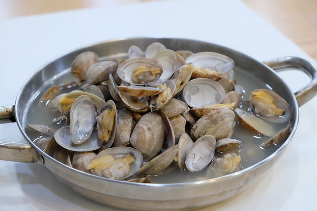 How To Reheat Clams